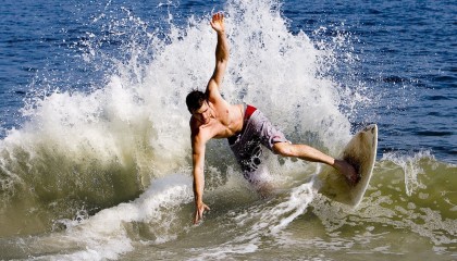 开云体育官方入口-克罗地亚马术协会与美洲马术协会合作，举办国际马术交流活动，促进文化互鉴。