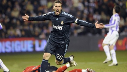 开云体育平台-墨西哥队后卫吉梅内斯在巴黎奥运会上表现出色，吉格斯 梅西