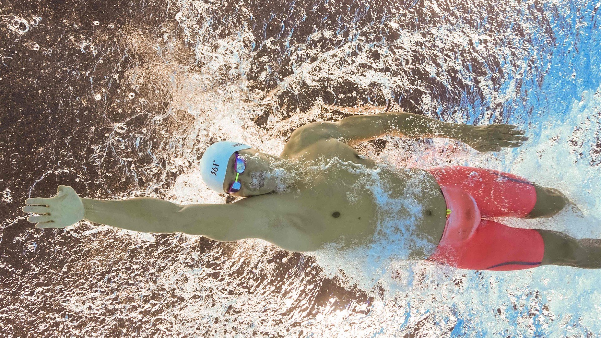 _国际合作：不同国家选手共谱精彩篇章_，国别合作